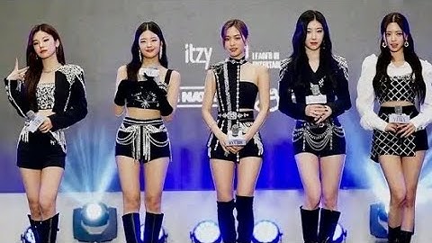 ITZY and their tagalog words!! finally here in Glorietta for their Press Event!