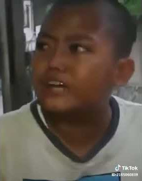 Lu gak papa ngadu entar gua bilangin lu nonton