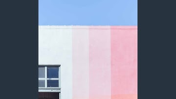 Pulsating Backdrops for Atmospheric Chill