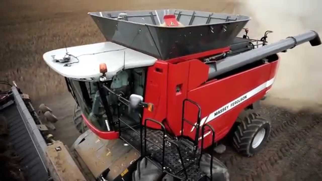 Colheitadeira Massey Ferguson