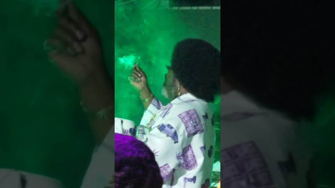 Afroman Smoking Weed  Last Night on Stage - First Time in Windsor Ontario!