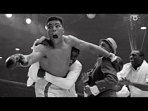 Muhammed Ali ' nin boksörlerle dalga geçmesi (FUNNY VİDEO)