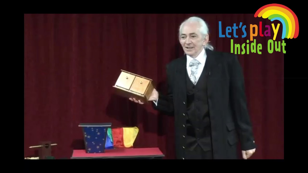Magician Pat Fallon - Show 2 - YouTube