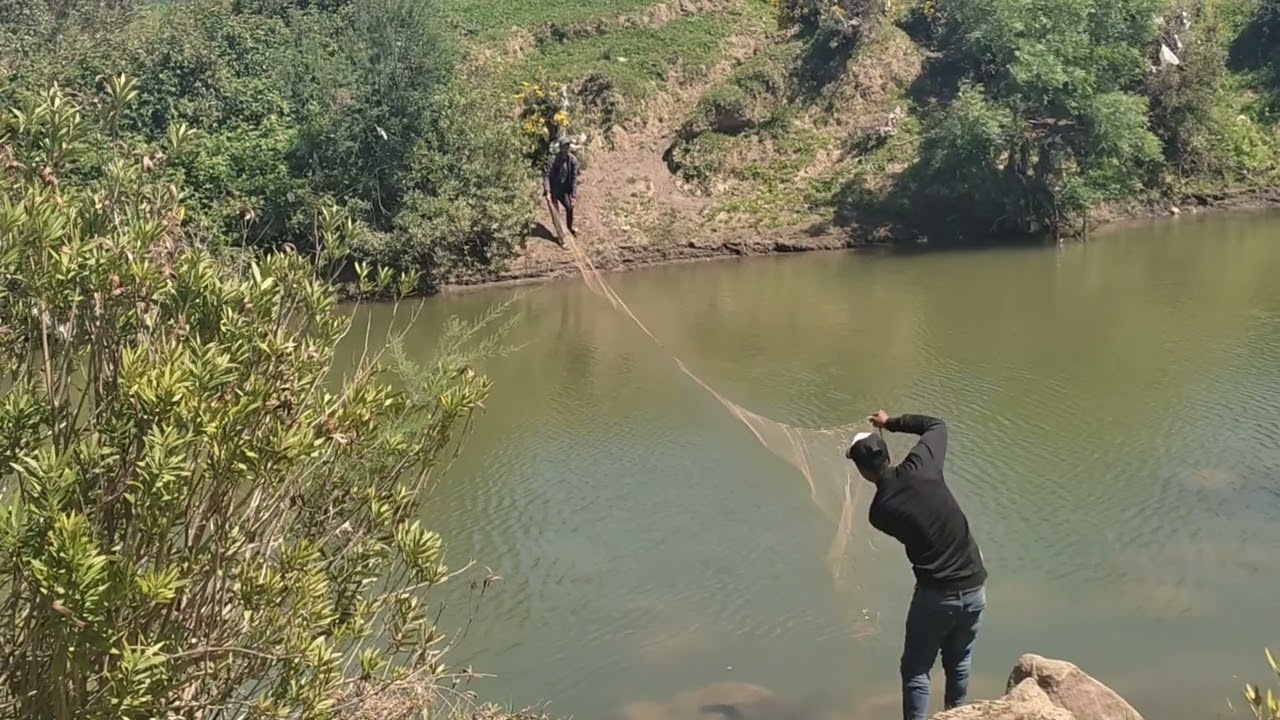 طريقة صيد سمك الوديان