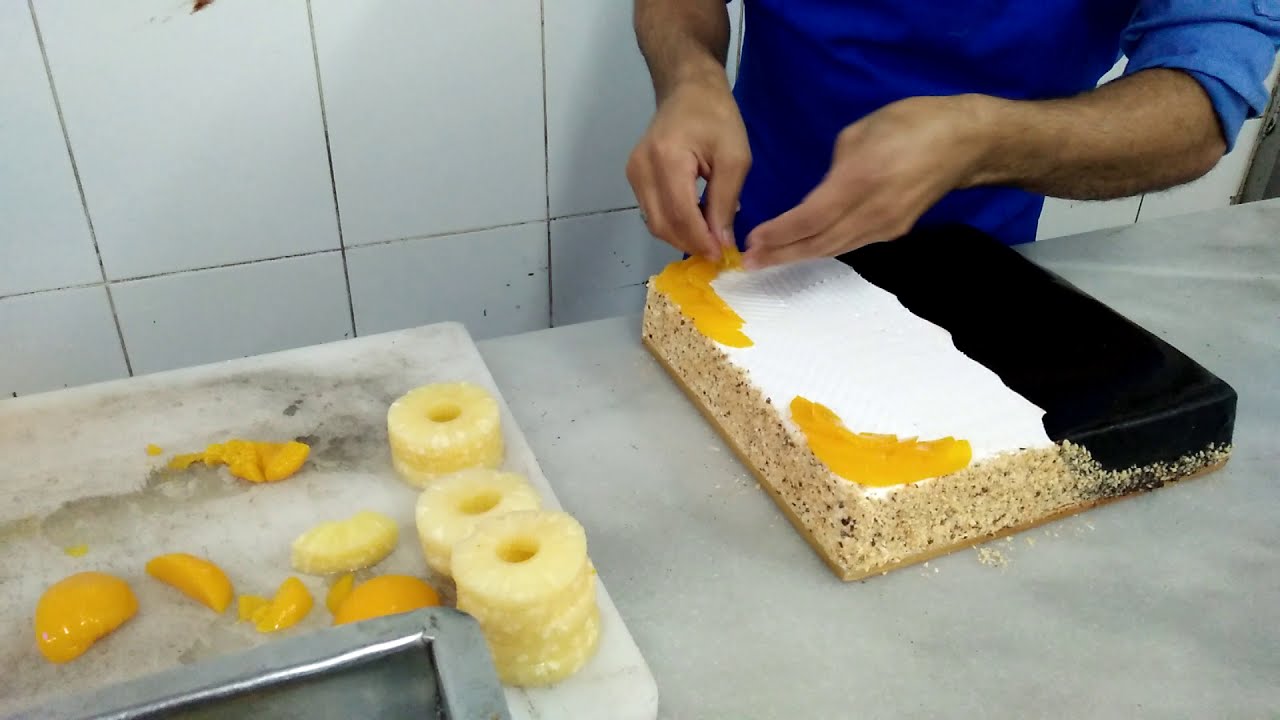 تورته نص فانيليا ونص شيكولاته 😋