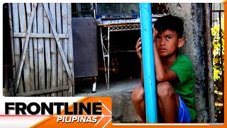 Bata, binilhan ng sapatos mula ukay-ukay ang mga kapatid | Frontline Pilipinas