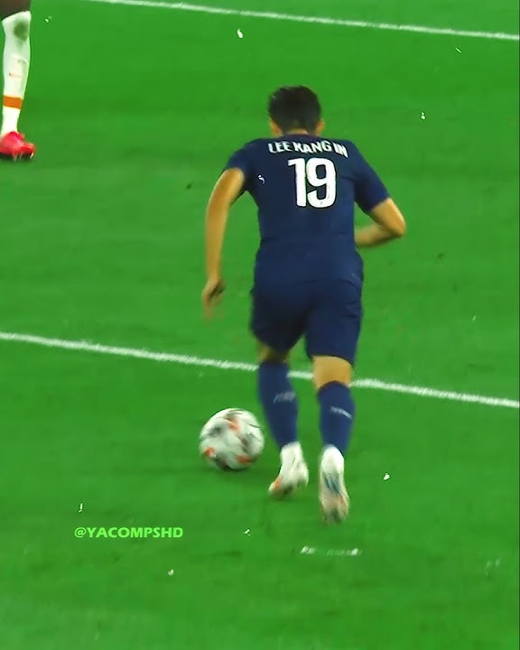 Lee Kang-in Magic 🤩 #football #soccer #futbol #psg #southkorea #shorts #viral #trending #fyp