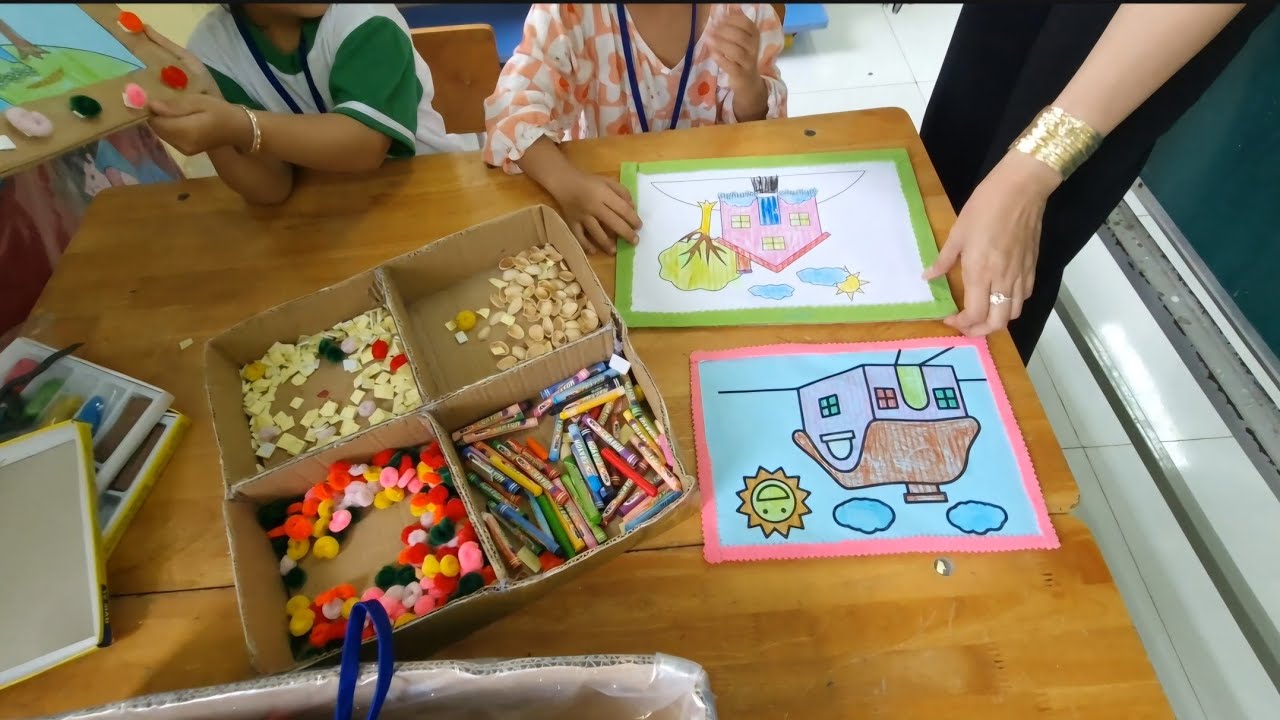 Hoạt động vui chơi/ Hoạt động góc/ chủ đề gia đình