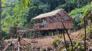 SOLO MAN's bushcraft building complete warm survival shelter | Bushcraft farm houses in forest