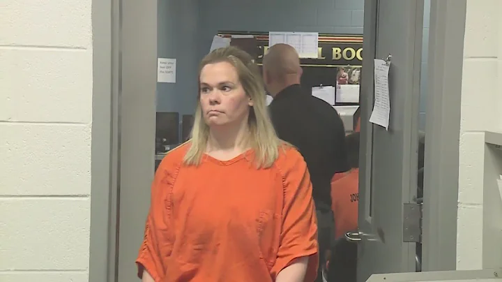Former Missouri hospital staffer charged with murd...
