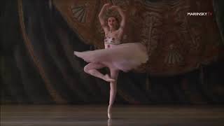 Top 15 Up and Coming Female Ballet Dancers