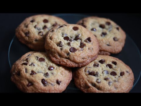 crispy chocolate chip cookies/full crispy in the middle/perfect recipe -- Cooking A Dream