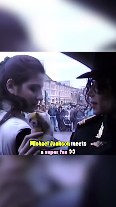 Michael Jackson Meets A Super Fan