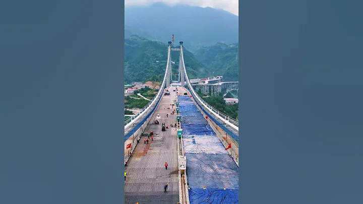 The under construction Fengjian Expressway "Baidi City Yangtze River Bridge" #amazingchina - DayDayNews