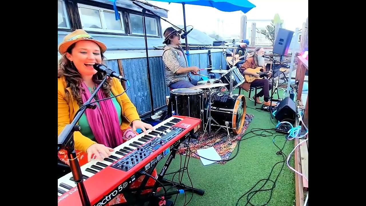"Emily's Song" at Schooners in Cayucos! "Emily's Song" at Schooners in Cayucos!