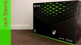 Unboxing \& Setup: Microsoft Xbox Series X 1TB