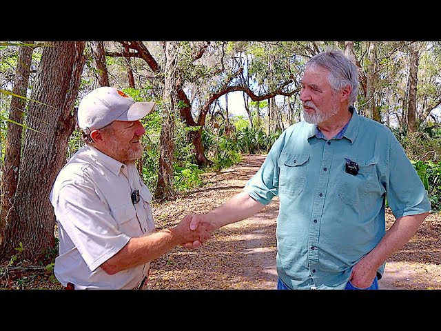 Florida Beekeepers Part 1: Queen Production with Chris Werner class=