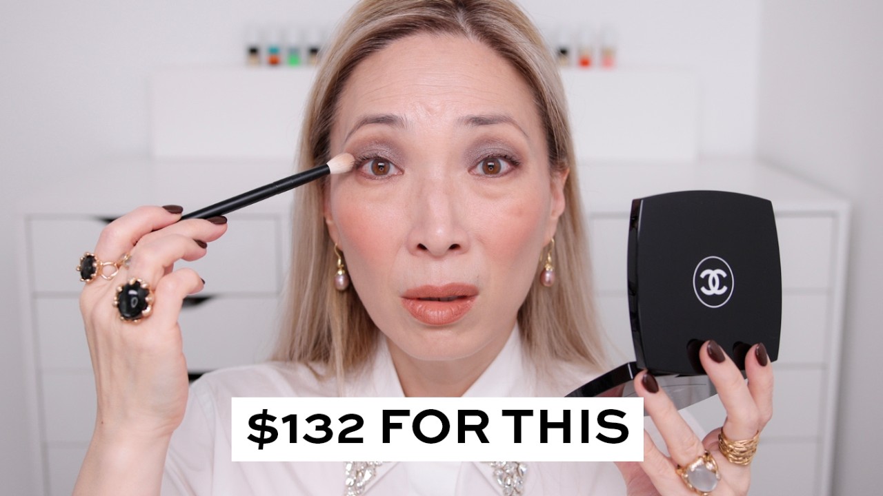 Chanel's $132 New Smoky Palette: Is It Worth It? - YouTube
