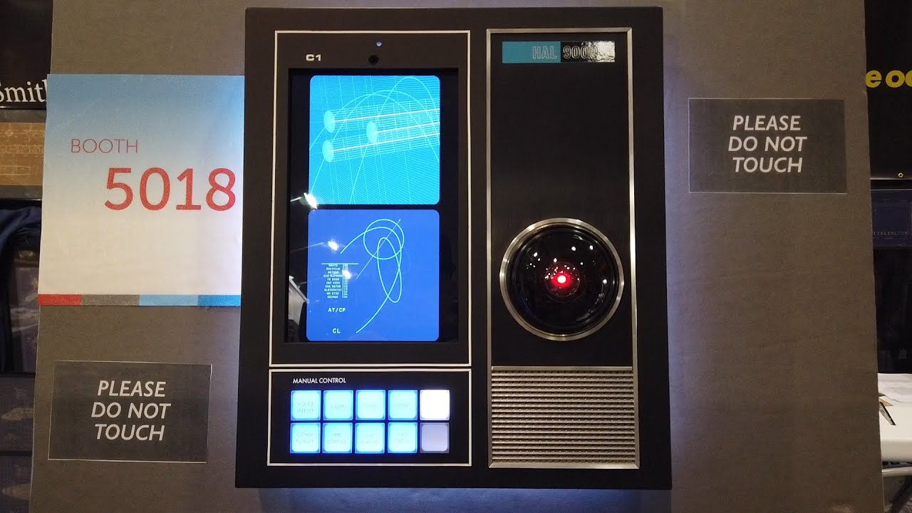 adelig National folketælling I de fleste tilfælde A Look at the Alexa Equipped Interactive HAL 9000 with Command Console! -  YouTube