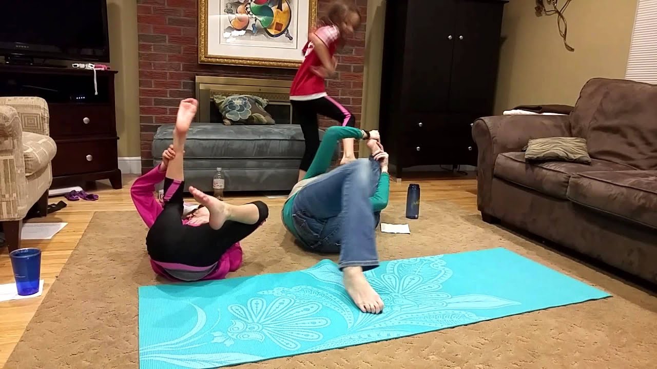 HOW TO PUT YOUR FOOT BEHIND YOUR HEAD YouTube