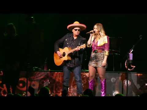 Miranda Lambert "Tequila Does" Jacksonville, FL