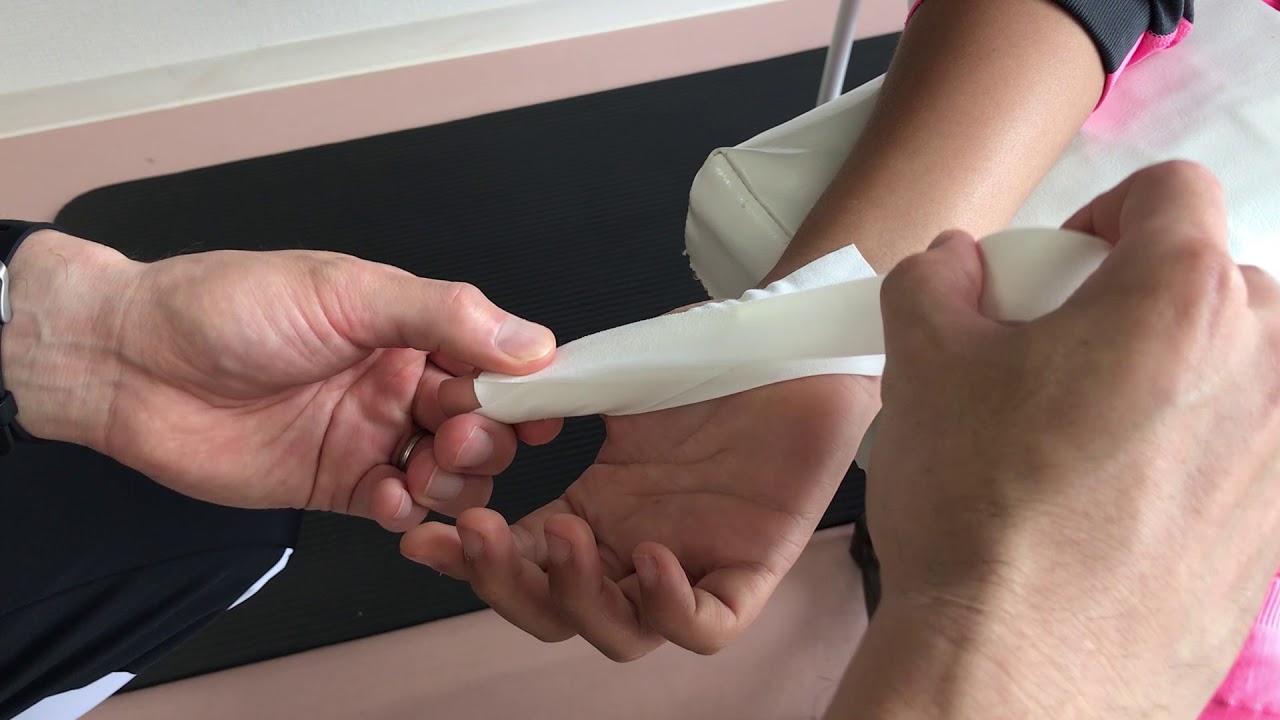 Pleadyテーピング特集 特集 サッカーショップ Sws