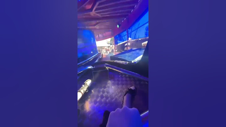 Terrifying moment Waltzers fly off track at Edinburgh fairground