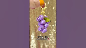 DIY disco grape keychain💜🍇 #disco #grape #keychain #tutorial #diykeychain #jewelrymaking