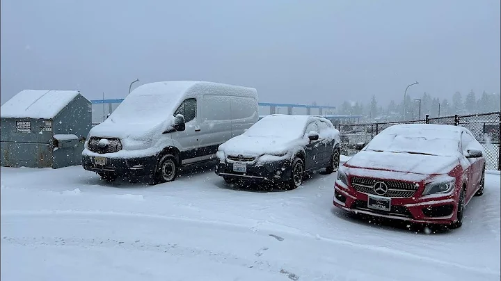 Living in a Car During Winter Without Heat