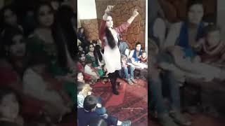 رقص شاد محفلی و محلی افغانی...afghan party dance