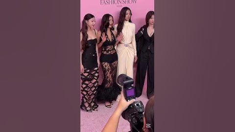 TWICE Stuns the World 💫 | Victoria’s Secret Fashion Show 2025 Performance Highlights!