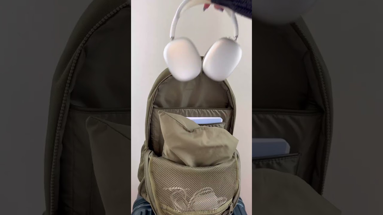 Is This Dating Hack Using a Handbag GENIUS? 