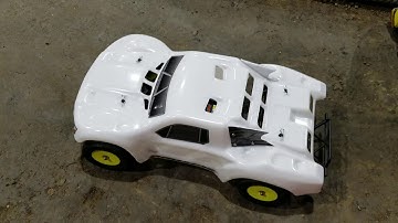Pro-Line Flo-Tek Pre-Cut Bash Armor Short Course Truck Body (White) 1st drive