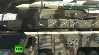 Военный парад в Иране (ВИДЕО)(В Тегеране перед мавзолеем имама Хомейни прошел торжественный военный парад, посвященный 32-ой годовщине..., 2012-09-21T14:17:15.000Z)