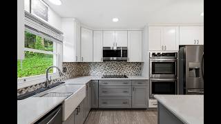421 Comet Dr Hendersonville, NC 28791