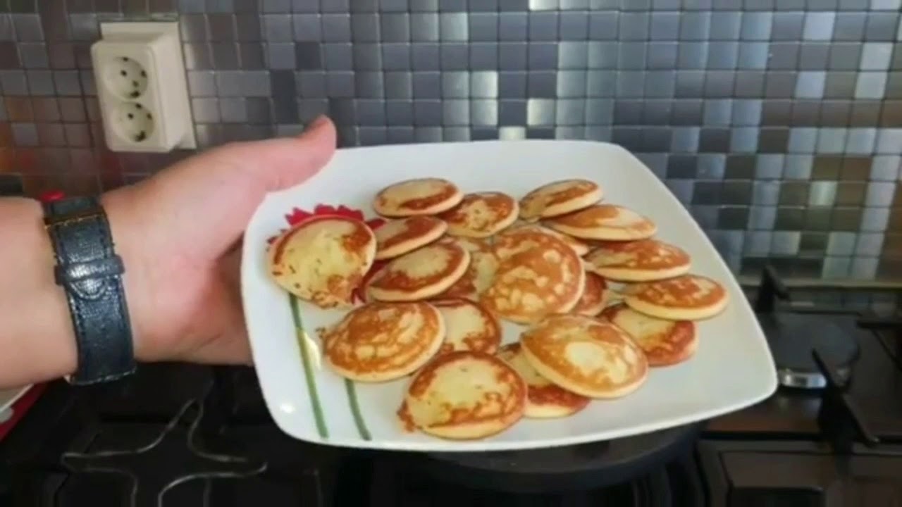 #Poffertjes maken in 10 minuten klaar erg lekker😋😋