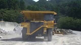 Komatsu dump truck HD785