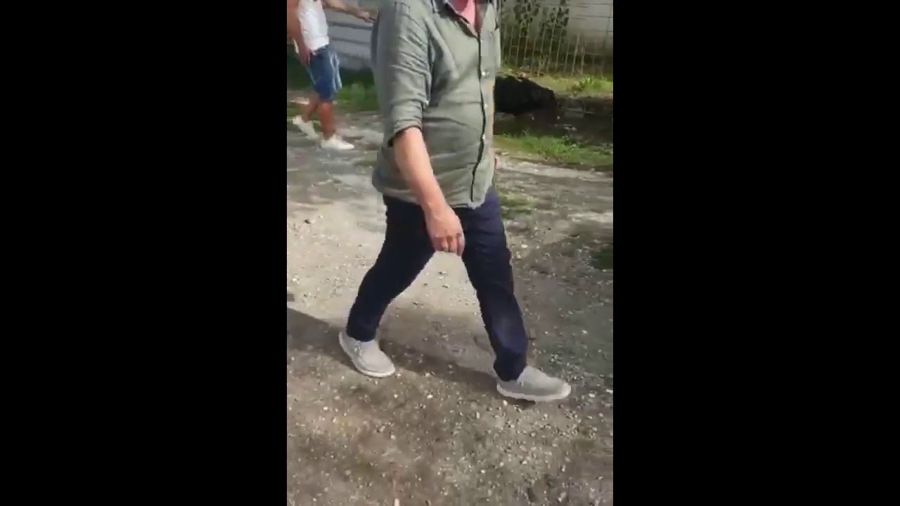 CANE ABBANDONA IL CANILE E PIANGE DALLA CONTENTEZZA! INCREDIBILE!!!