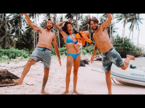 OFF GRID in Remote Indonesia. This is LIVING?‍♂️ W Max and Occy ... Ep 255