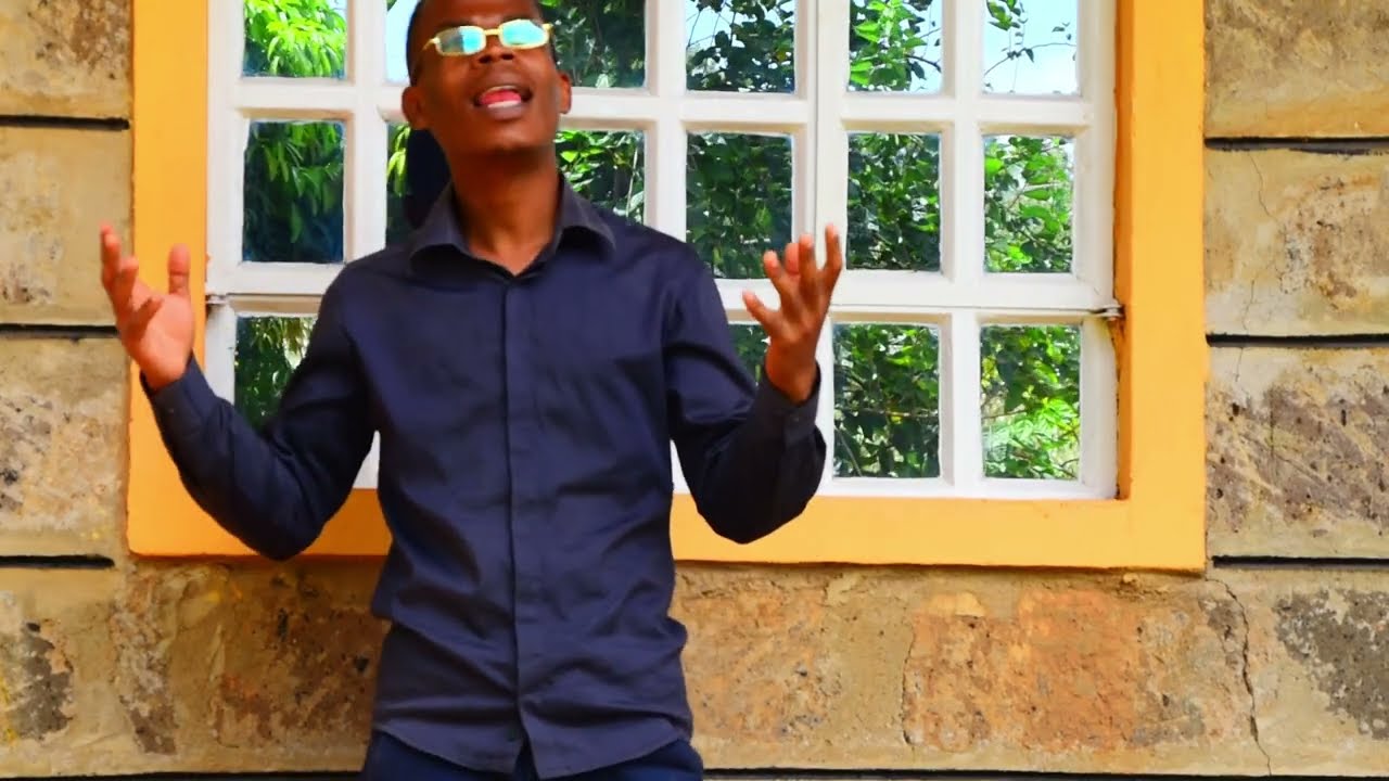 POWERFUL WORSHIP COVER