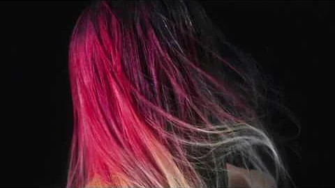 This responsive new dye from T H E U N S E E N changes colour depending on temperature