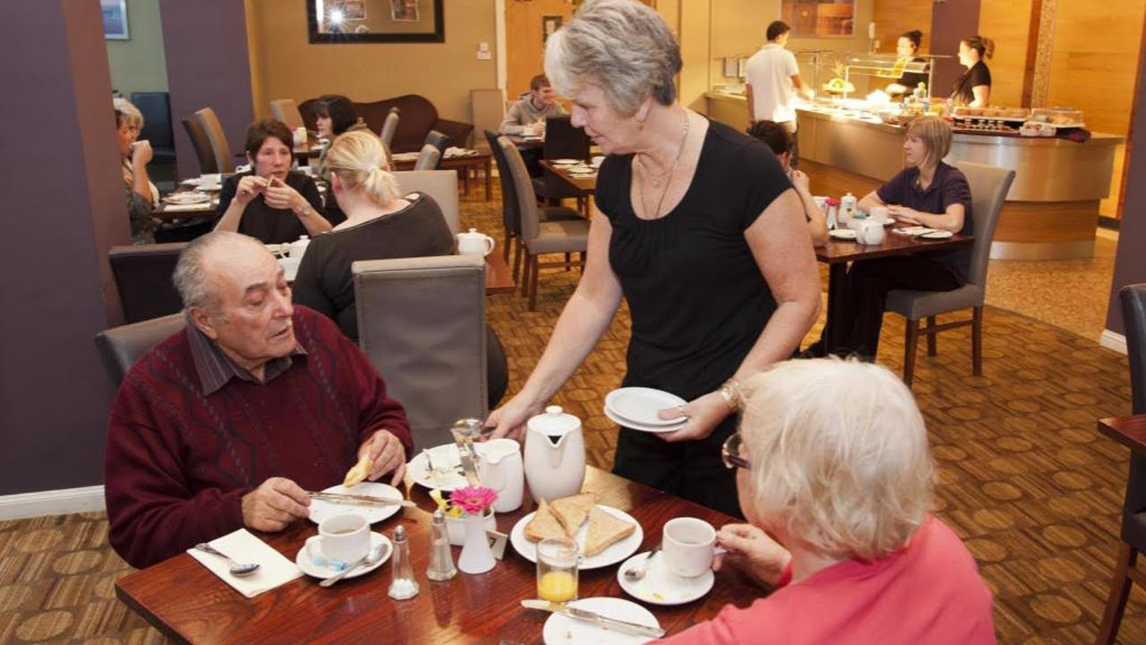 [HotelATG] Review Best Western Summerhill Hotel and Suites