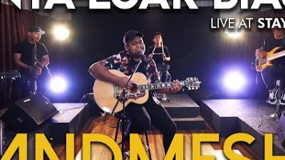 Cinta Luar Biasa (Akustik)