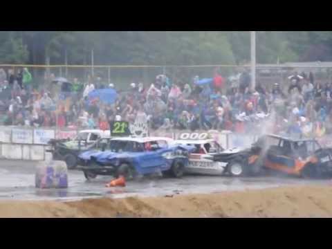 2014 07 04 Demolition Derby in Forks 2