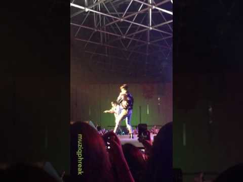[HD FANCAM] 맘 편히 Comfortable - Simon Dominic 사이먼 도미닉 & Gray 그레이 (AOMG in Bangkok 170325)