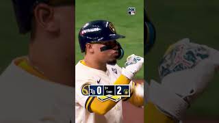 The Brewers leave Game 1 with the W #MLB #WorldSeries #Brewers