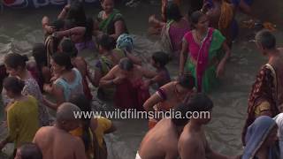 Mass dipping at the Ganges in Banaras - Sacred snan of Hindus