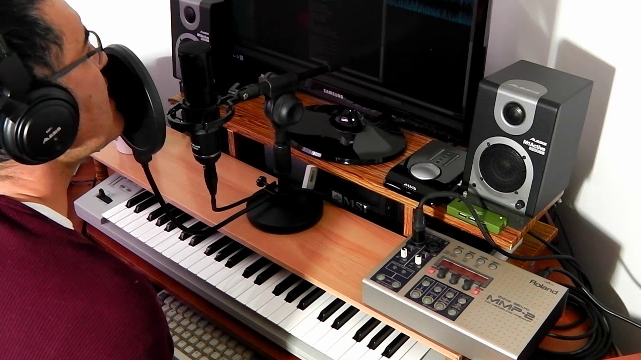 Sterling ST51 Roland MMP2 Alva Nanoface Alesis AHP1 Superteclados.com