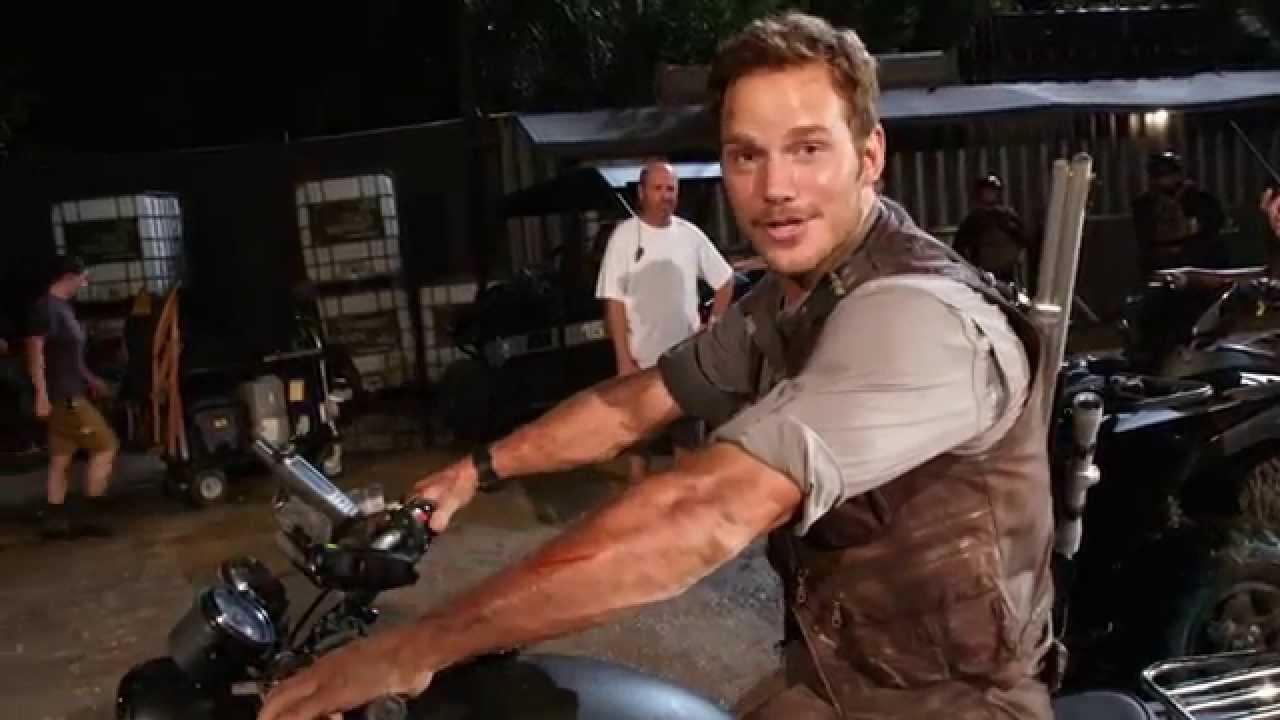 camera iphone 8 plus apk Chris Pratt Jurassic Journals - Motorcycle