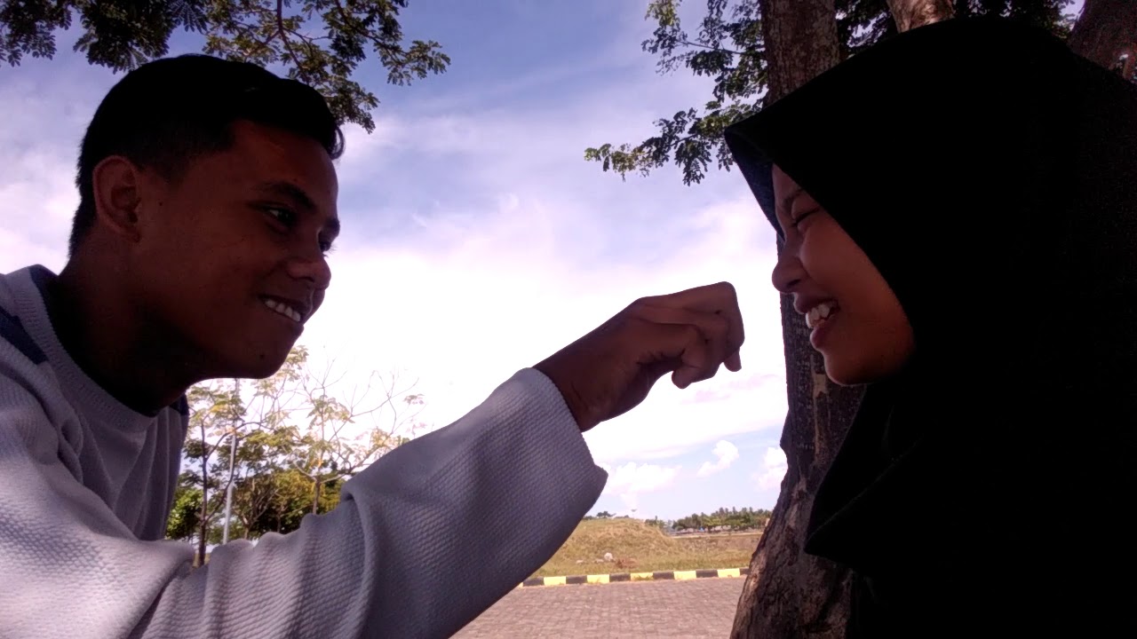 Siapa kalah hidungnya di tarik 😅😅sampe merah 😅😅😅